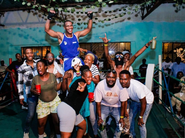 PHOTO-2025-11-08-12-16-02